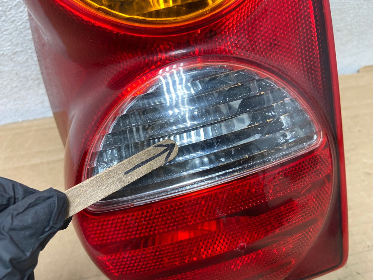 2002 2003 2004 Jeep Liberty Left Driver LH Side Tail Light AH8854 LK3