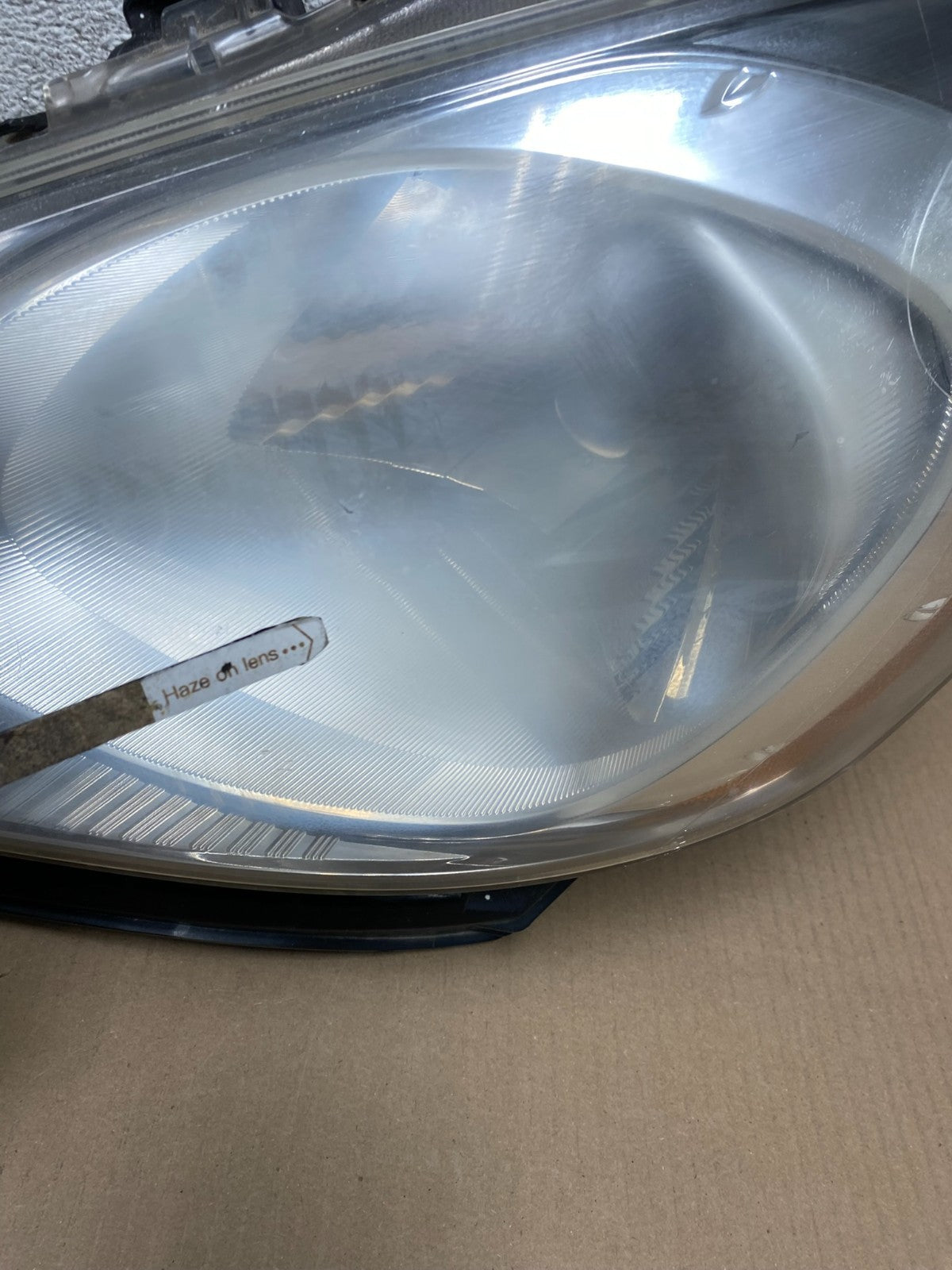 2009 to 2013 Honda Fit Left Driver LH Side Headlight Halogen AJ2360 DW5