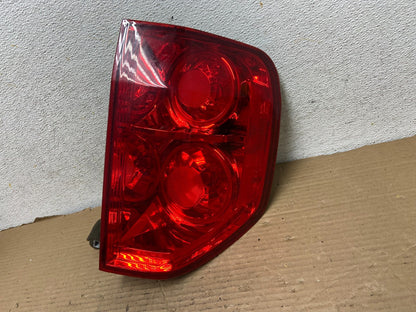 2003 2004 2005 Honda Pilot Right Passenger RH Side Tail Light AH2623 DW0