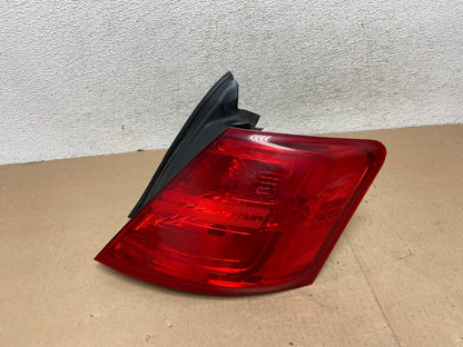 2014 to 2018 Ford Taurus Interceptor Right Passenger RH Tail Light AG4599 LK0