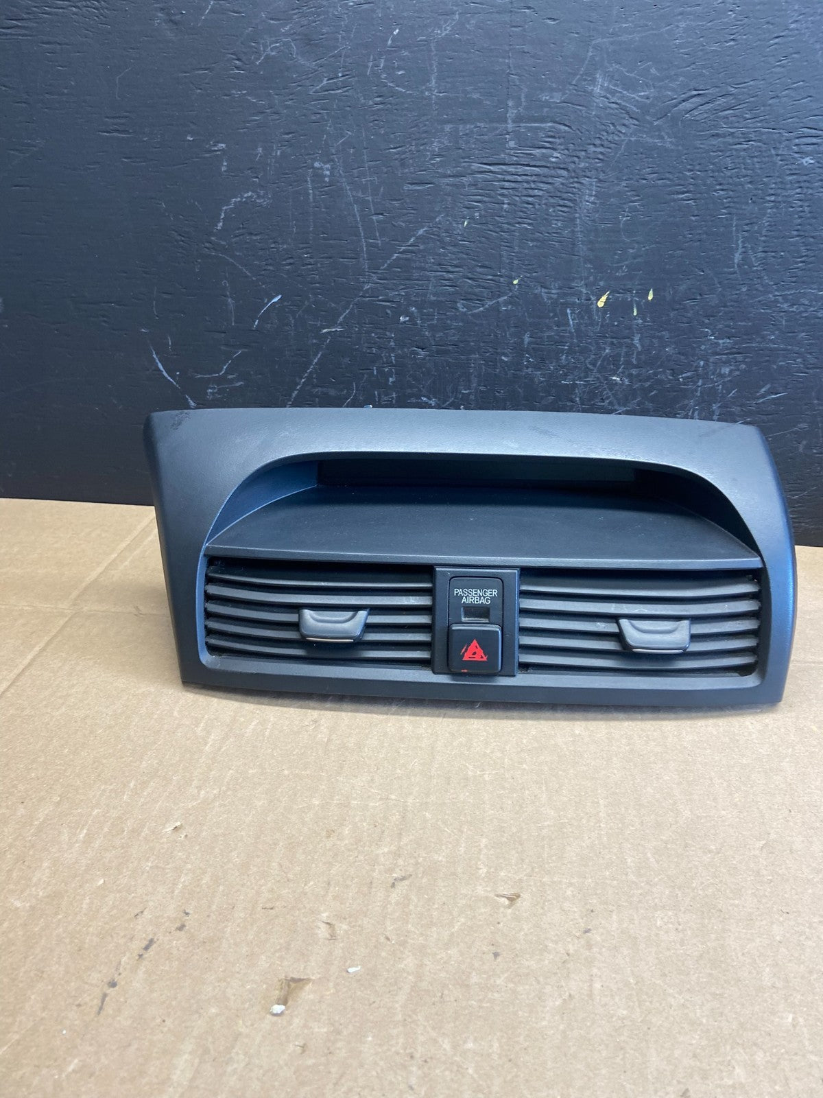 2004 to 2008 Acura TL Front Dash Dashboard AC Center Clock Air Vent ab9238 DG0