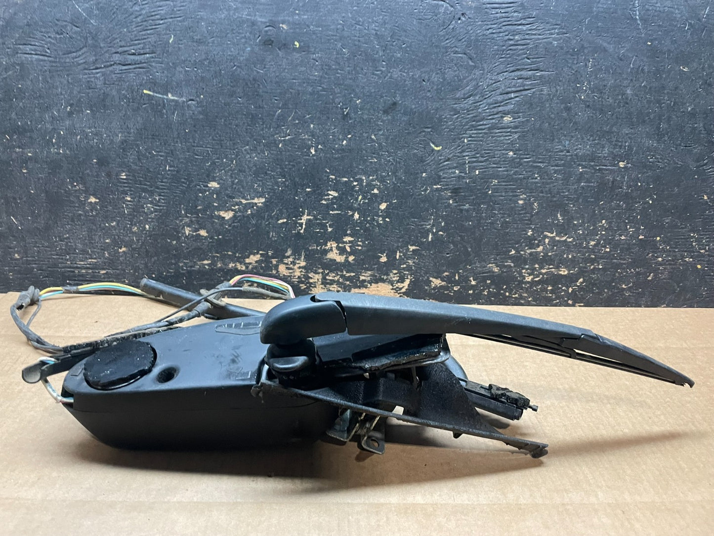 2011-2013 Jeep Grand Cherokee Tailgate Back Door Rear Wiper Motor Wiper AA8990DG1
