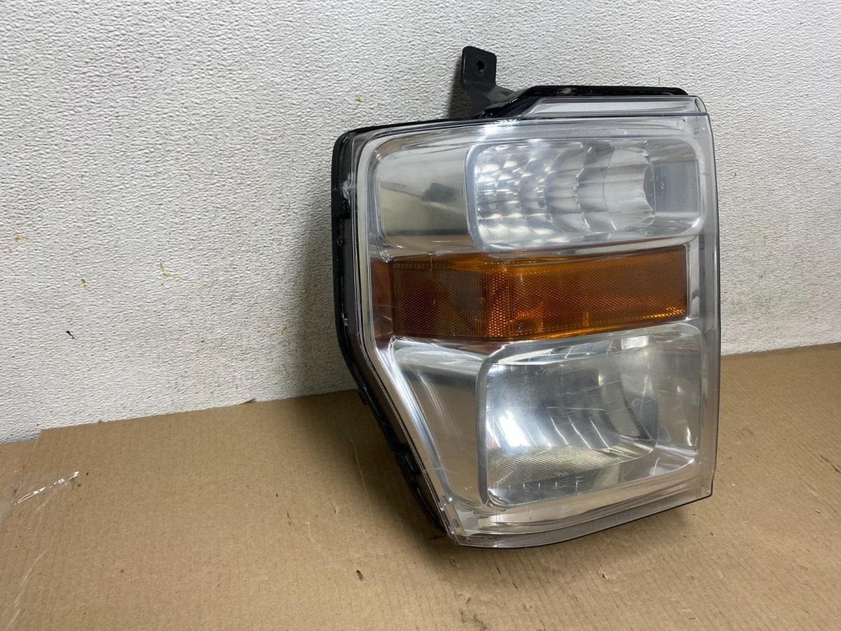 2008 to 2010 Ford F250 Super Duty Right Passenger RH Side Headlight AH5749 DW1