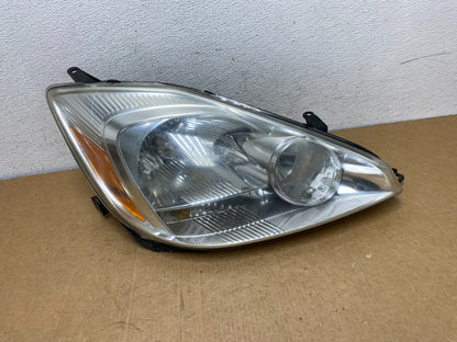 2004-2005 Toyota Sienna Right Passenger Halogen Headlight DEPO AD6034 DW0