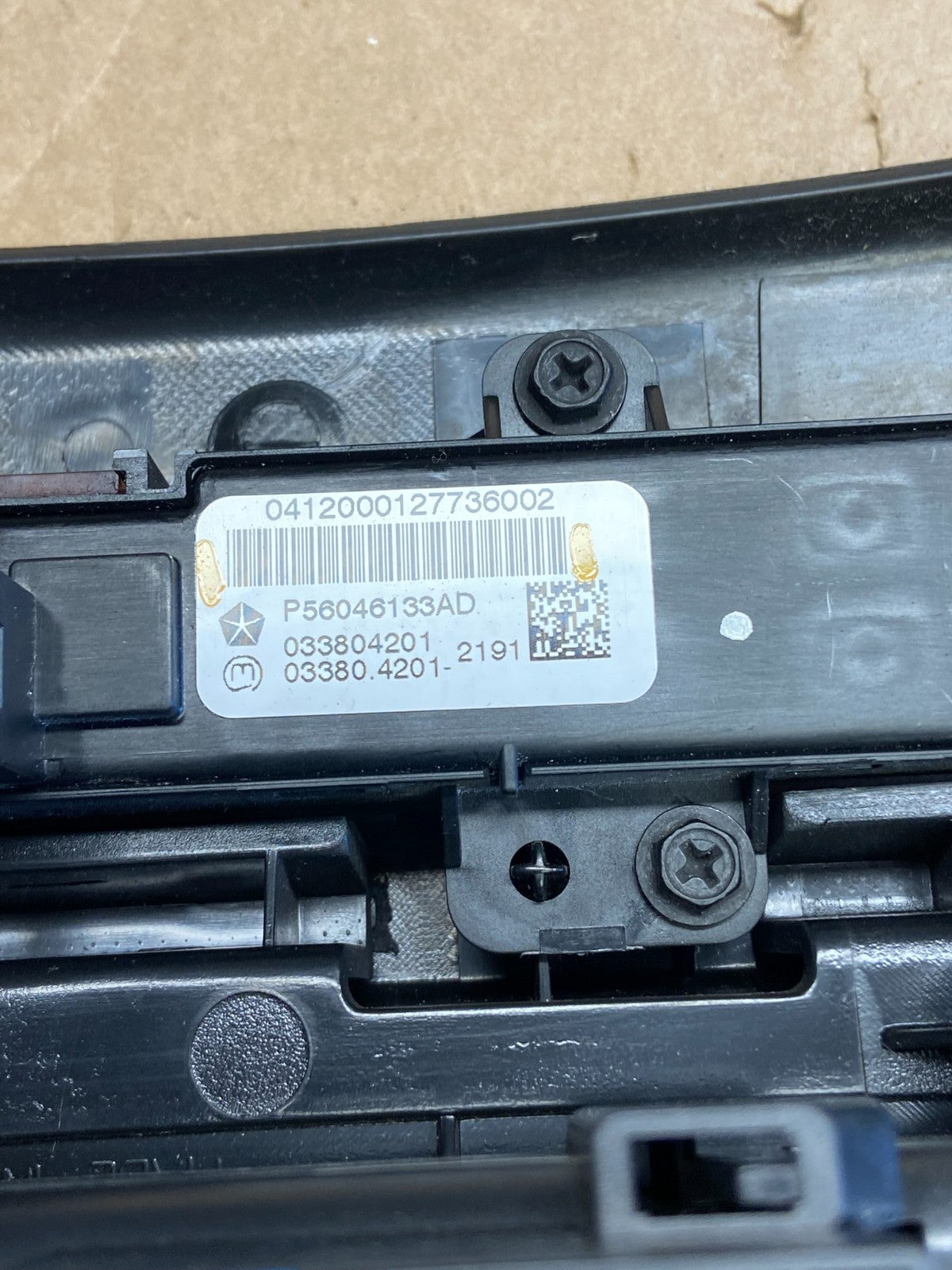 2008 to 2012 Jeep Liberty Dash Climate Temperature Control Radio Bezel AI6325 DW4