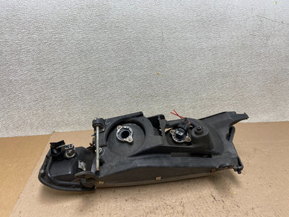 1995 to 1998 Nissan Sentra Passenger Right Side Headlight Z6459 DW7