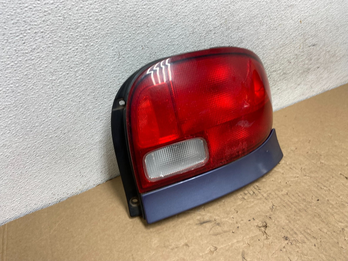 1995 to 2001 Geo Metro Right Passenger RH Side Tail Light AF8039 DG2