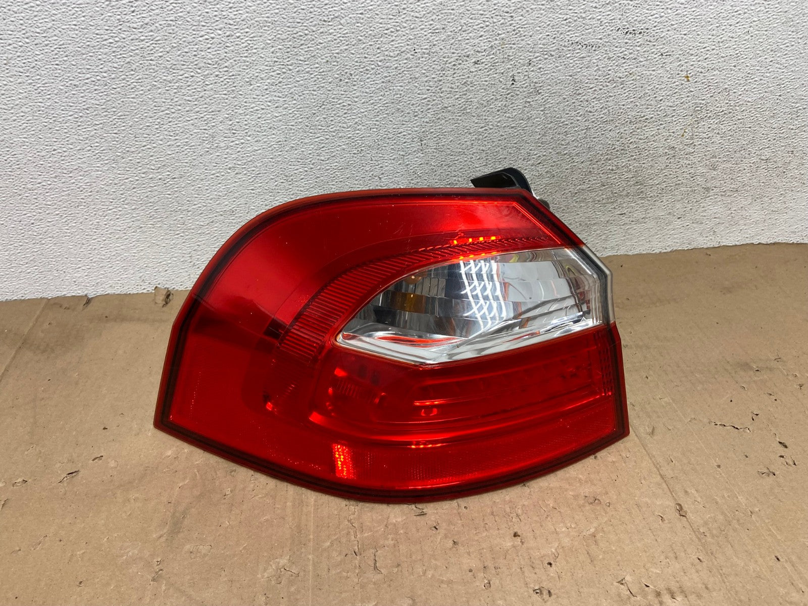 2012 to 2017 Kia Rio Sedan Left Driver LH Tail Light AE9235 LK0