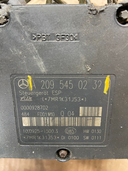 2003-2006 Mercedes R230 SL500 E550 ABS Anti Lock Brake Pump Module C2235 DG16
