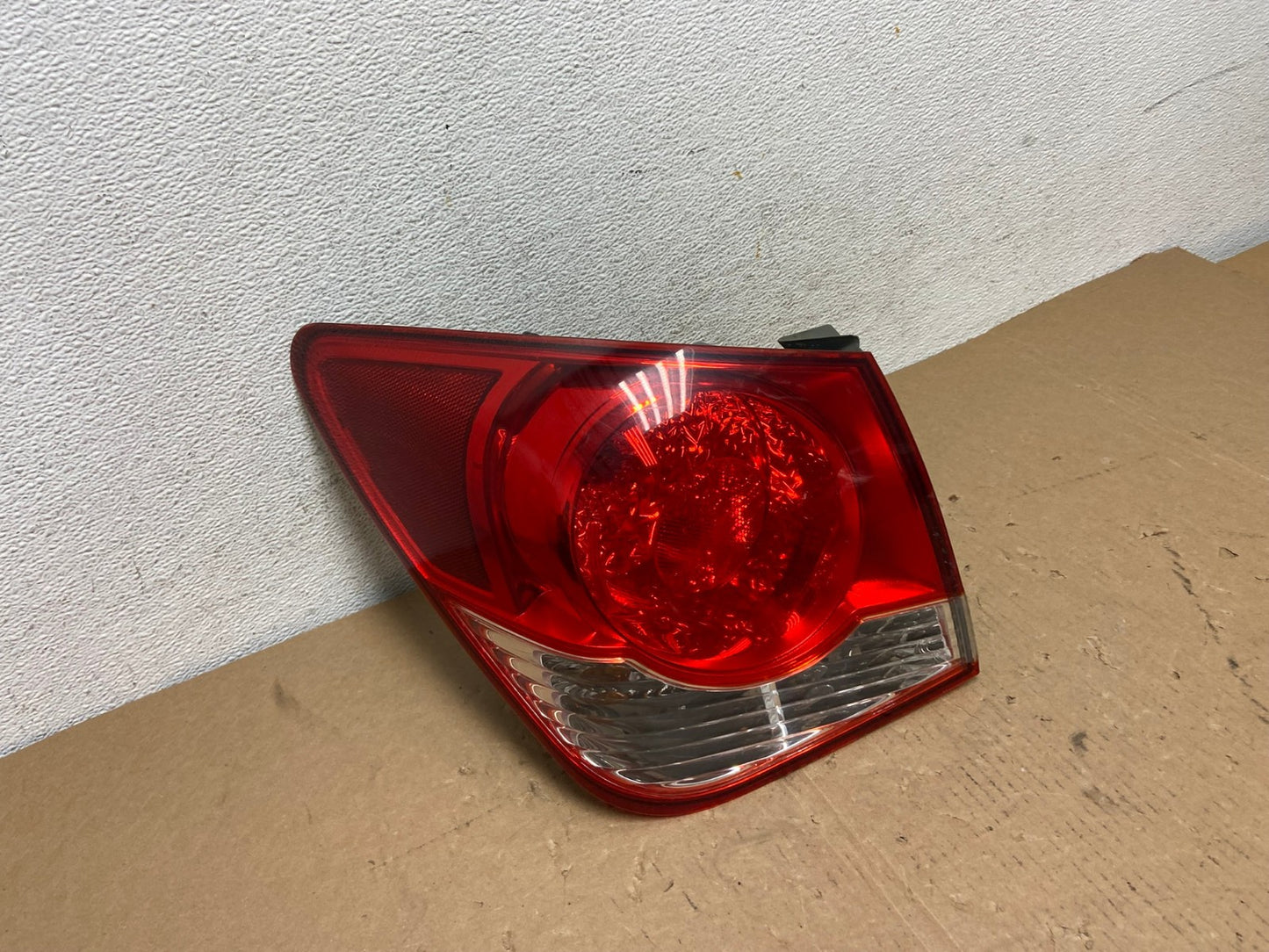 2011 2012 2013 2014 Chevrolet Cruze Left Driver LH Side Tail Light AD7982 LK2