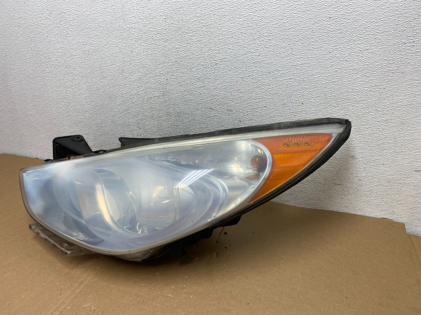 2011 - 2015 Hyundai Sonata Hybrid Left Driver Lh Halogen Headlight AD7871 DW1