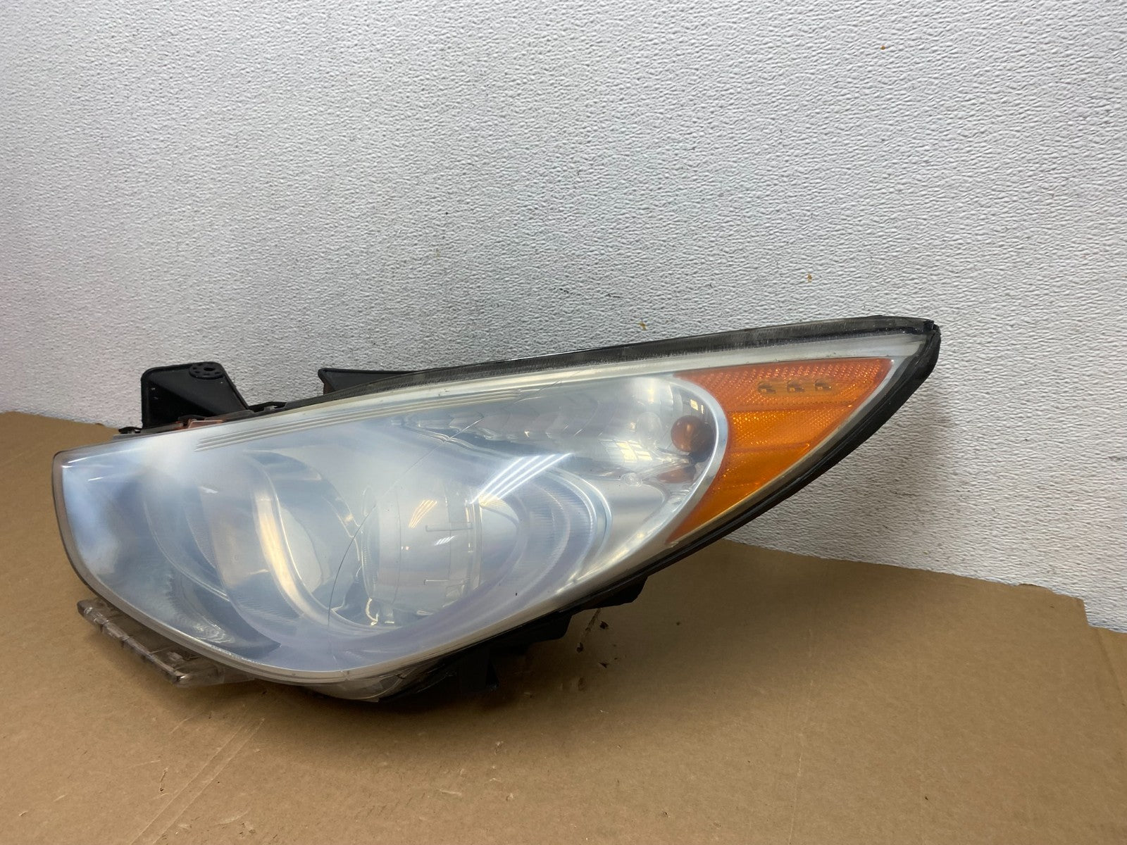 2011 - 2015 Hyundai Sonata Hybrid Left Driver Lh Halogen Headlight AD7871 DW1