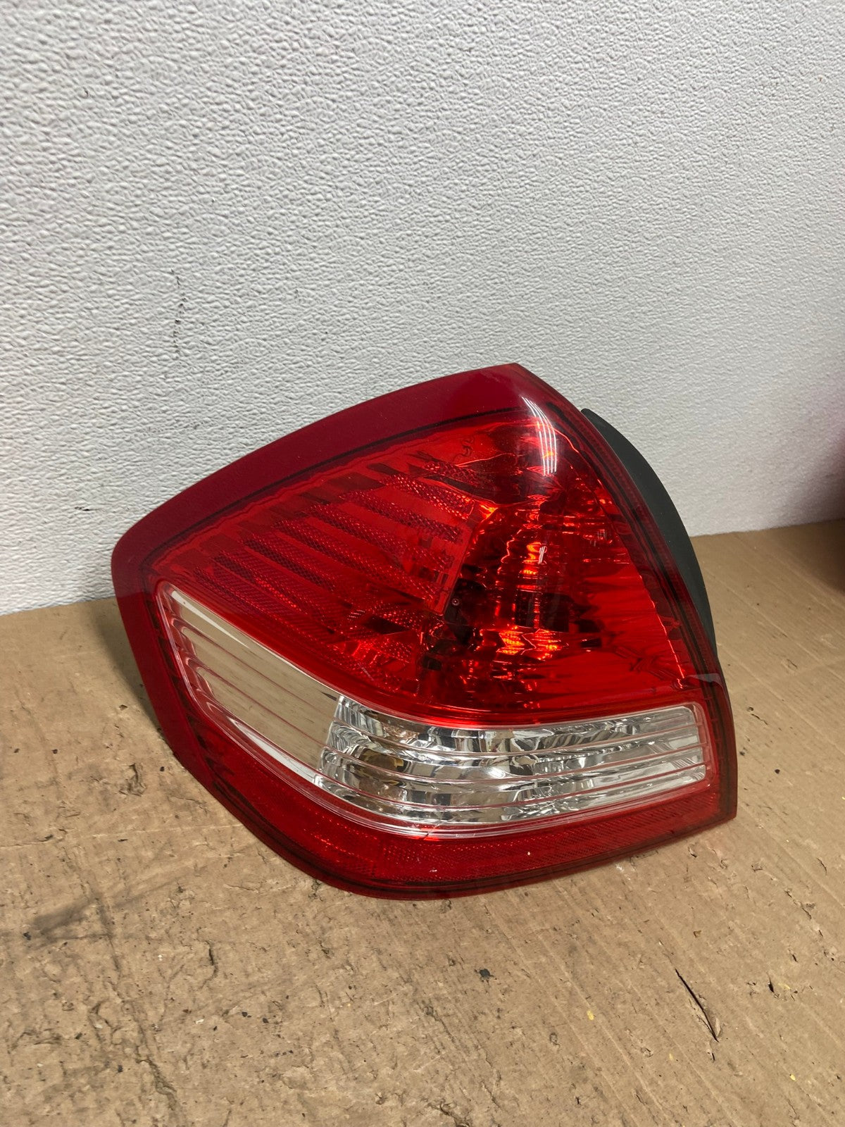 2007-2012 Nissan Versa Sedan Left Driver Lh Tail Light AC0175 LK2