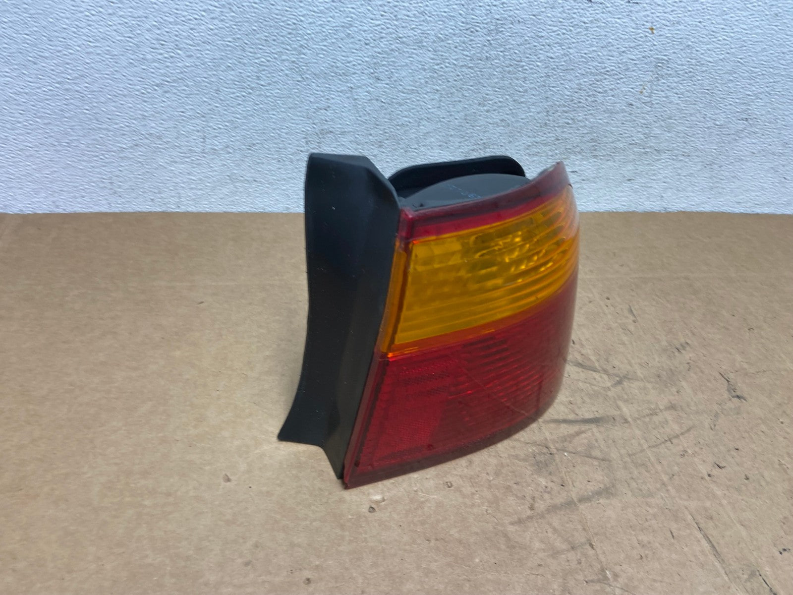 1999 2000 Honda Civic Sedan Right Passenger RH Side Tail Light AD6306 LK2