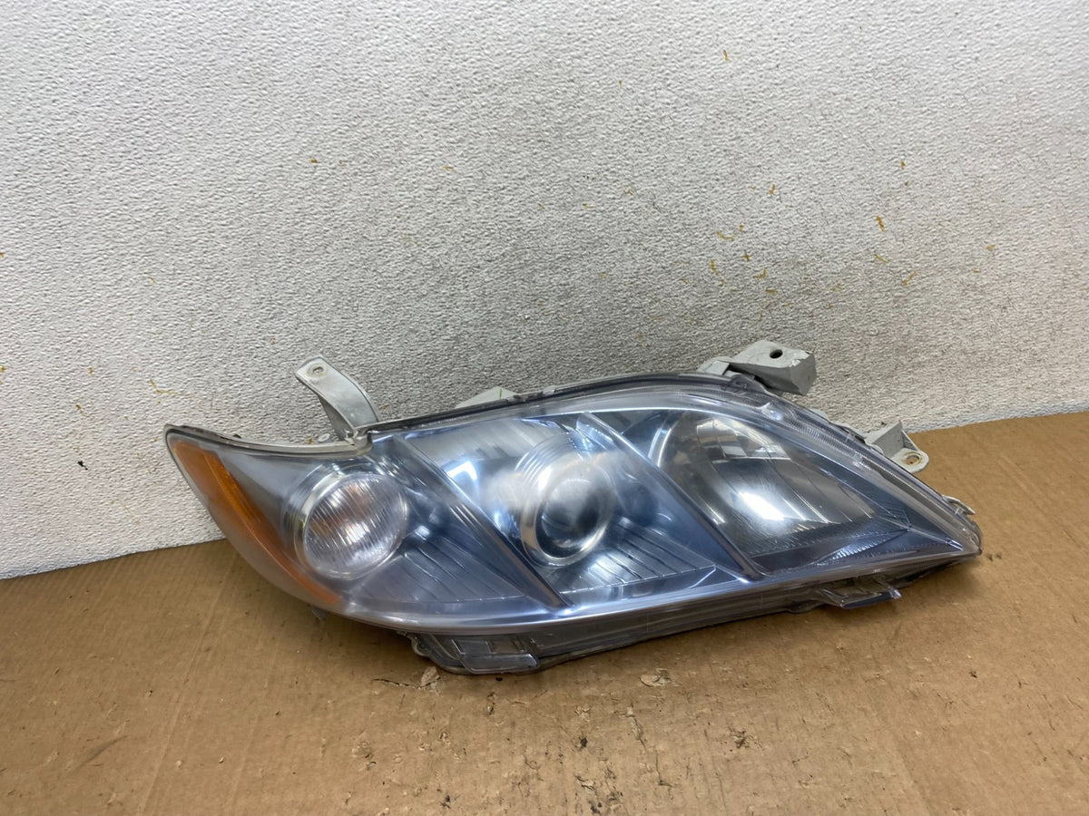 2007 - 2009 Toyota Camry Halogen Right Passenger Headlight DEPO AI9142 DW0