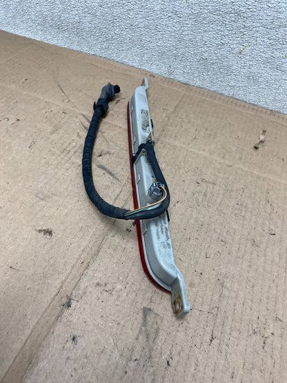 2007 to 2010 Bmw X5 E70 Third 3rd Brake High Mount Upper Tail Light Oem R75515
