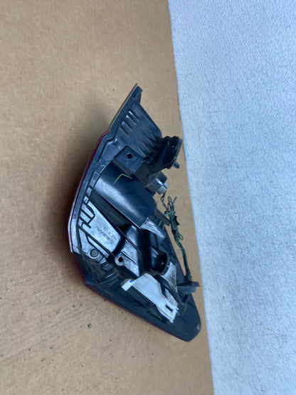 2010-2014 Subaru Outback Wagon Right Passenger Rh Side Tail Light AD4616 LK4