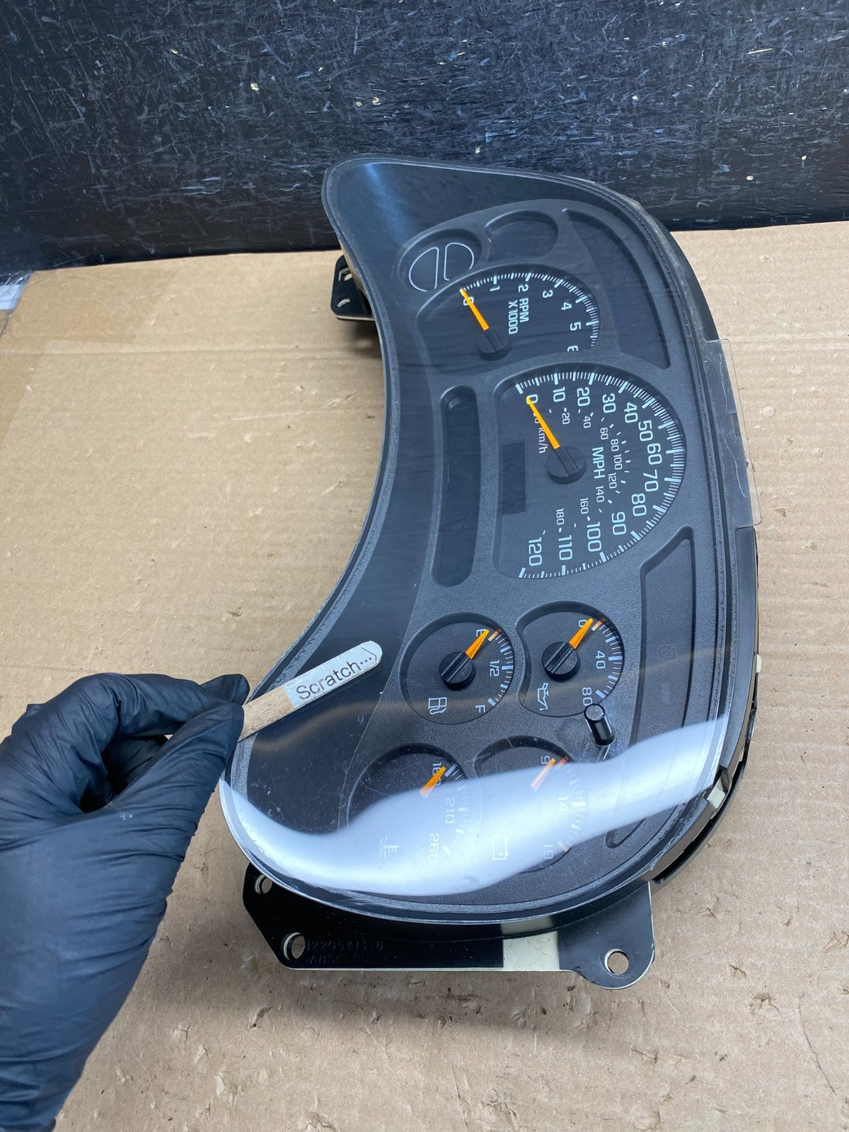 2003 to 2006 Chevrolet Silverado Speedometer Instrument Cluster ag6356 DG3