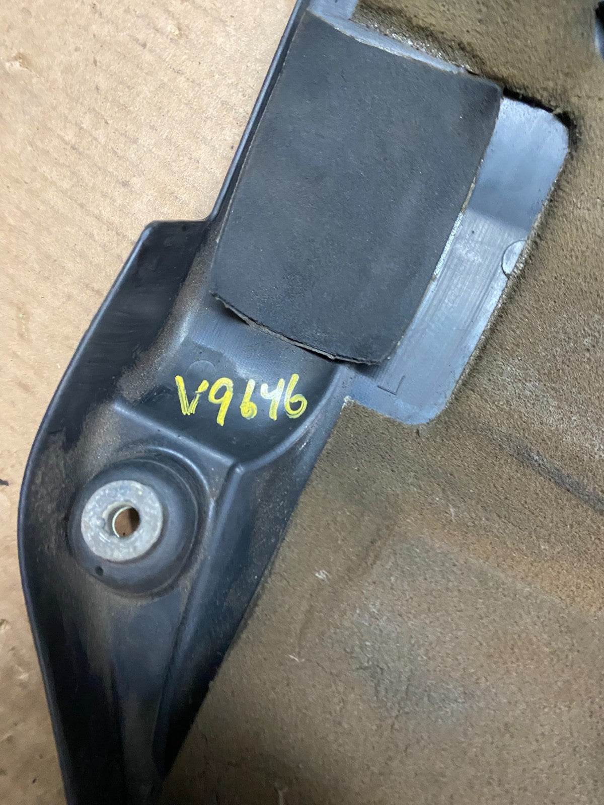 2007 to 2013 Nissan Altima EngineMotor Cover OEM V9646 DG9