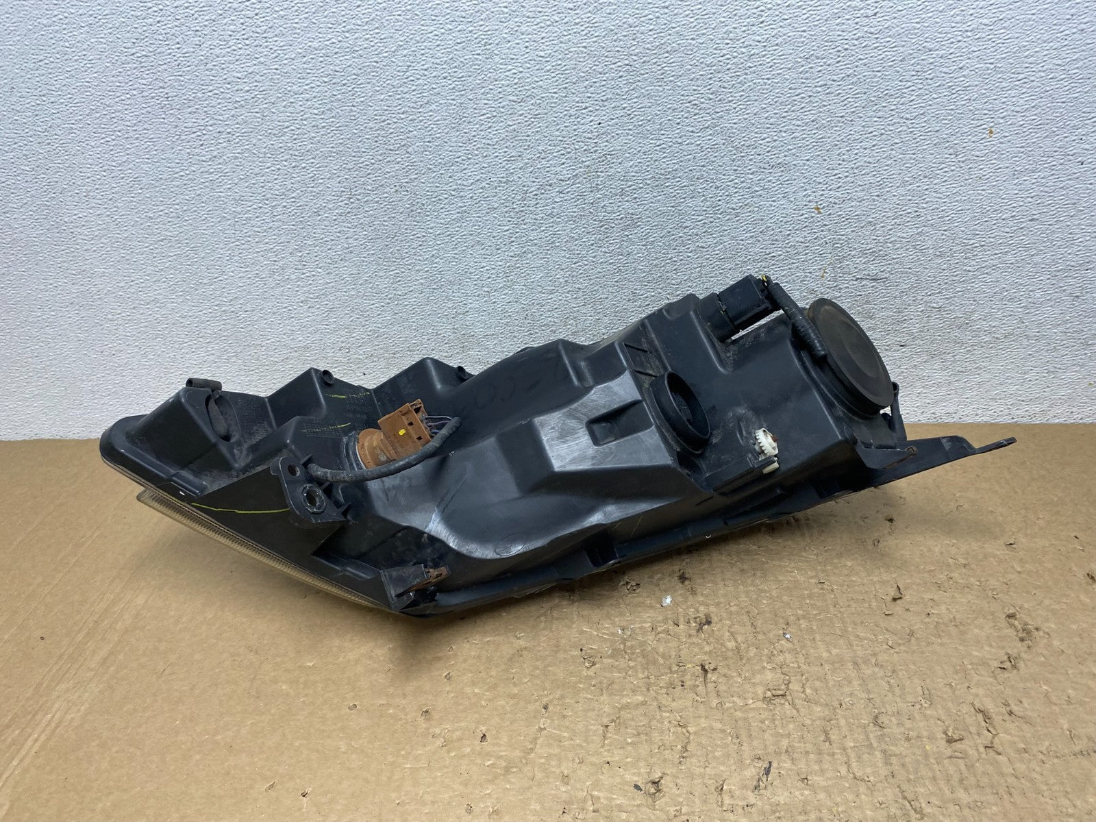 2010 2011 2012 Ford Fusion Left Driver LH Side Headlight Halogen AF8341 DW6
