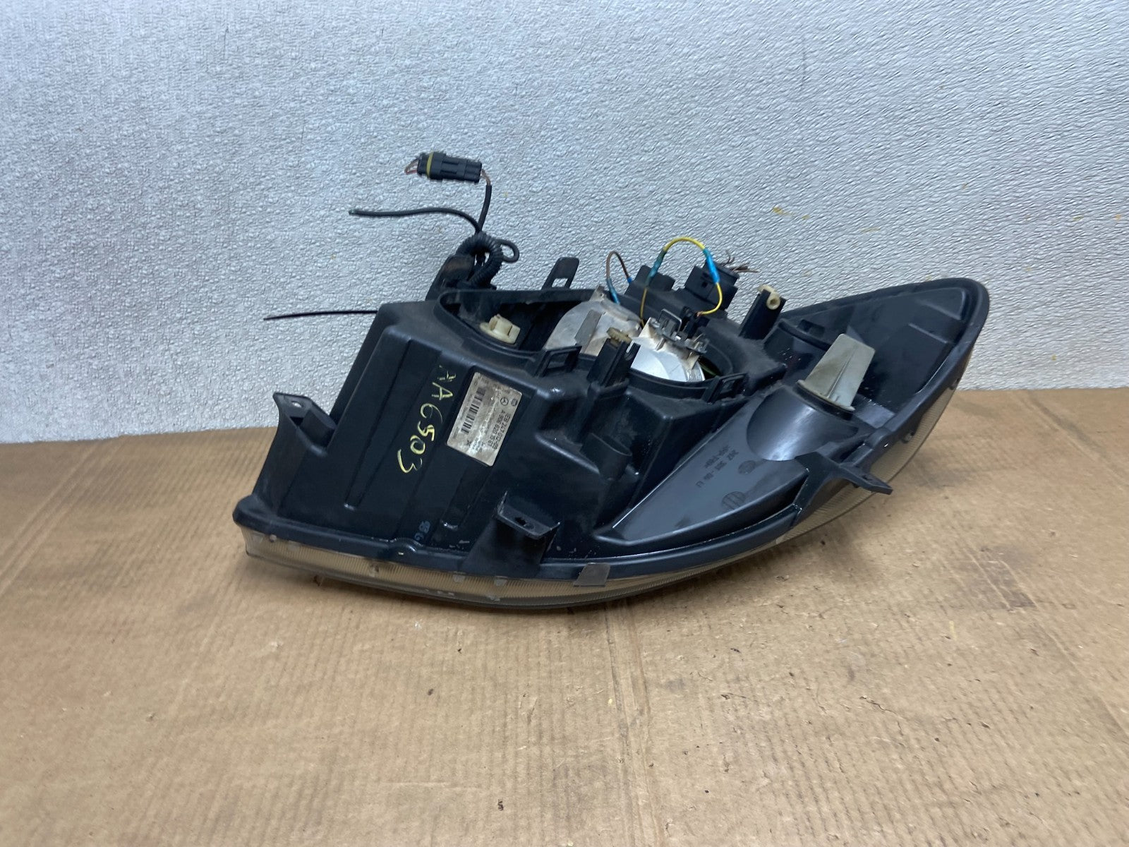 2007 to 2013 Mercedes Sprinter Headlight Left Driver Side Halogen Oem AA6503 DW5