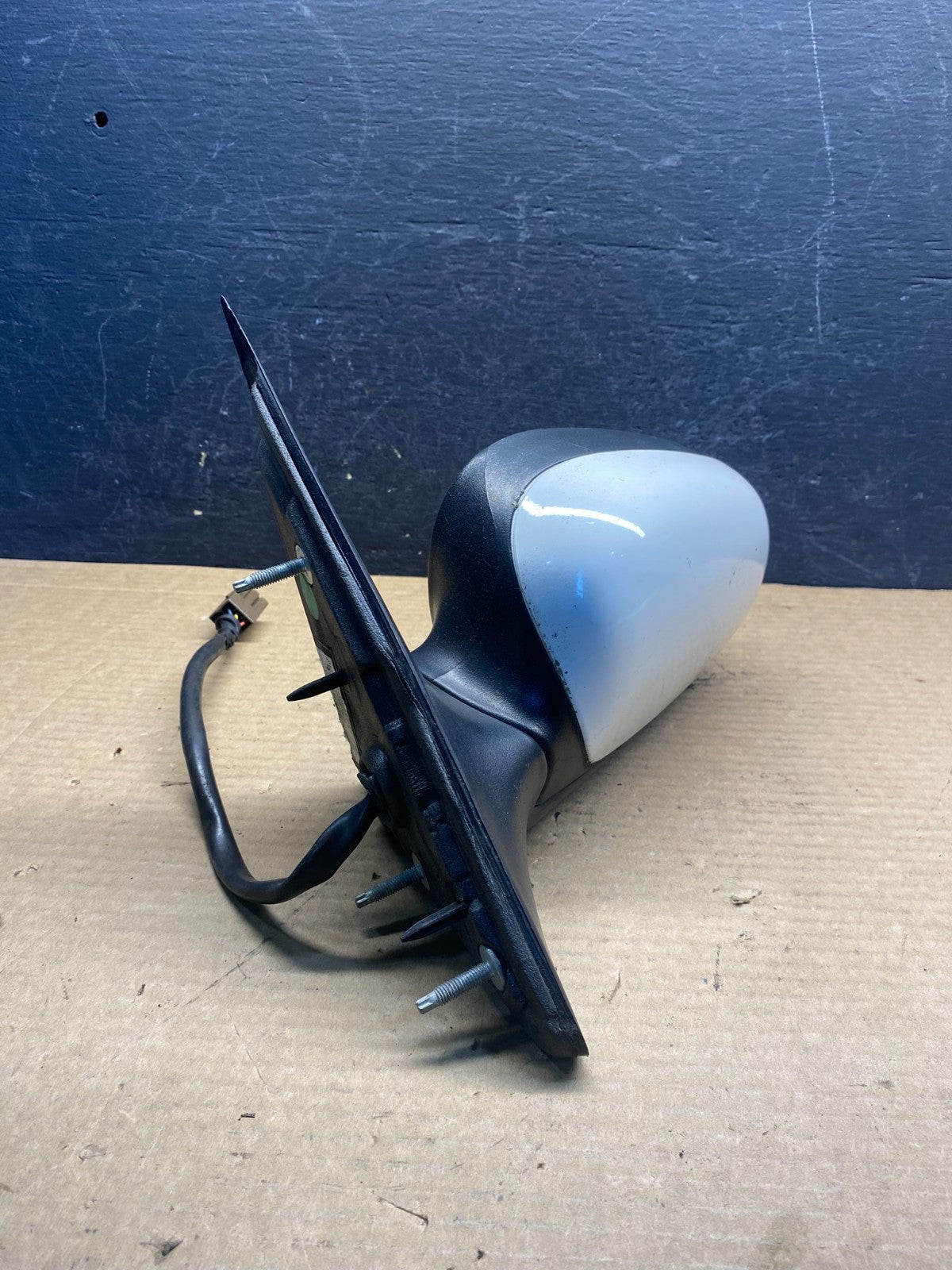2003 - 2011 Ford Crown Victoria Left Driver LH View Door Mirror AF4187 DW1