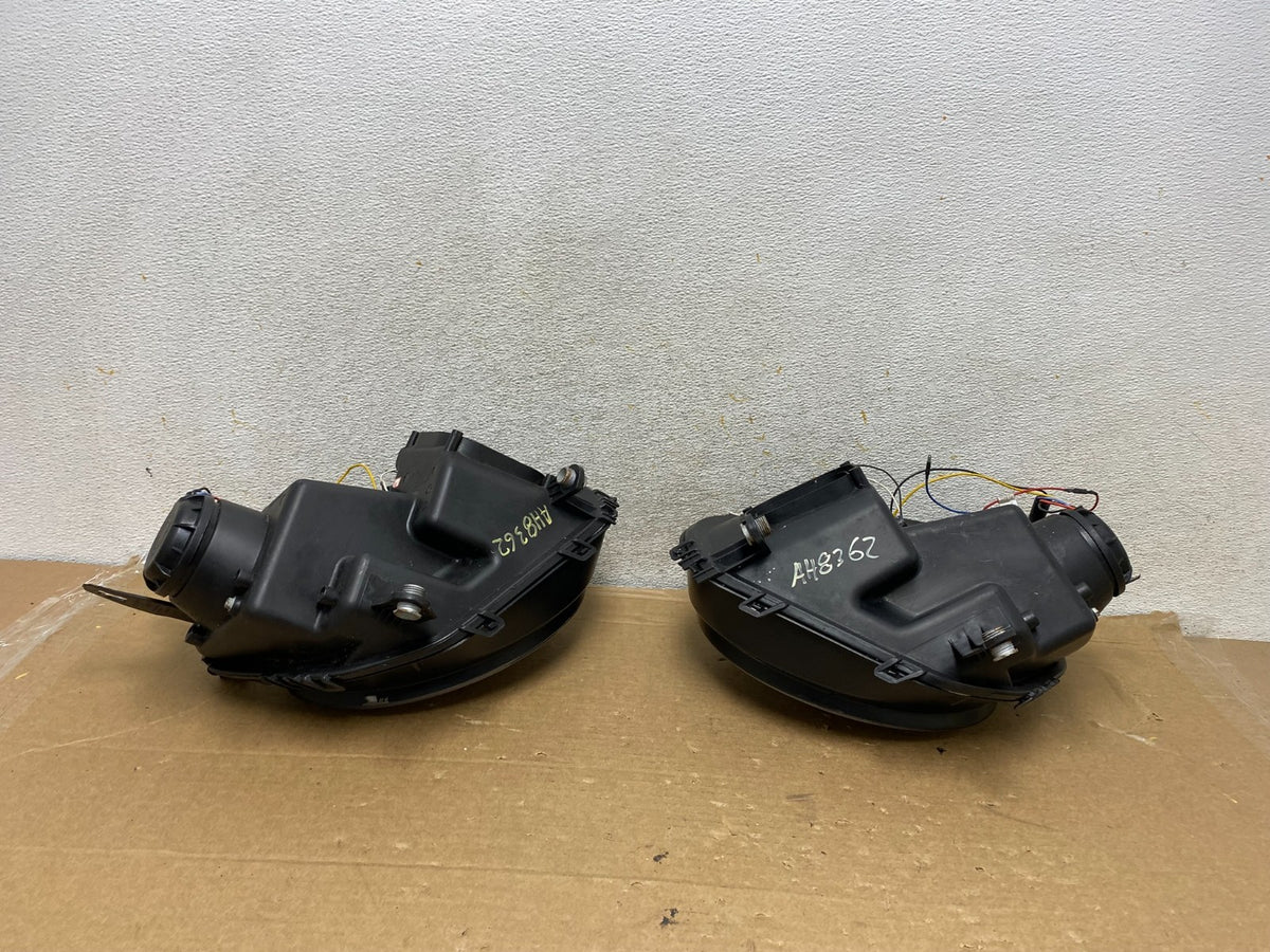 2007 to 2013 Mini Cooper Left+Right Set LED Black Headlights AH8362 DG12