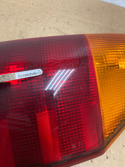 2002-2009 GMC Envoy Right Passenger RH Side Tail Light AD5141 LK3