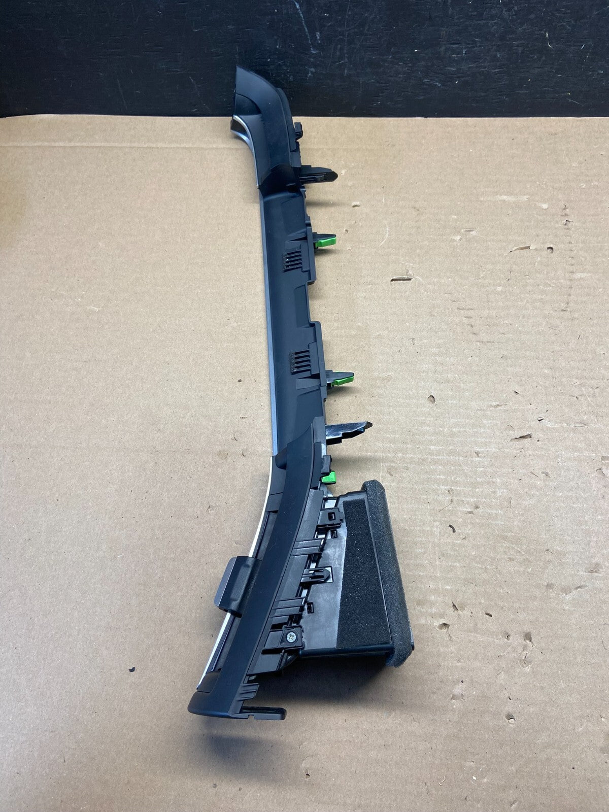 2022 to 2024 Hyundai Tucson Front Left Dashboard Air Vent With Trim L1934 DG3