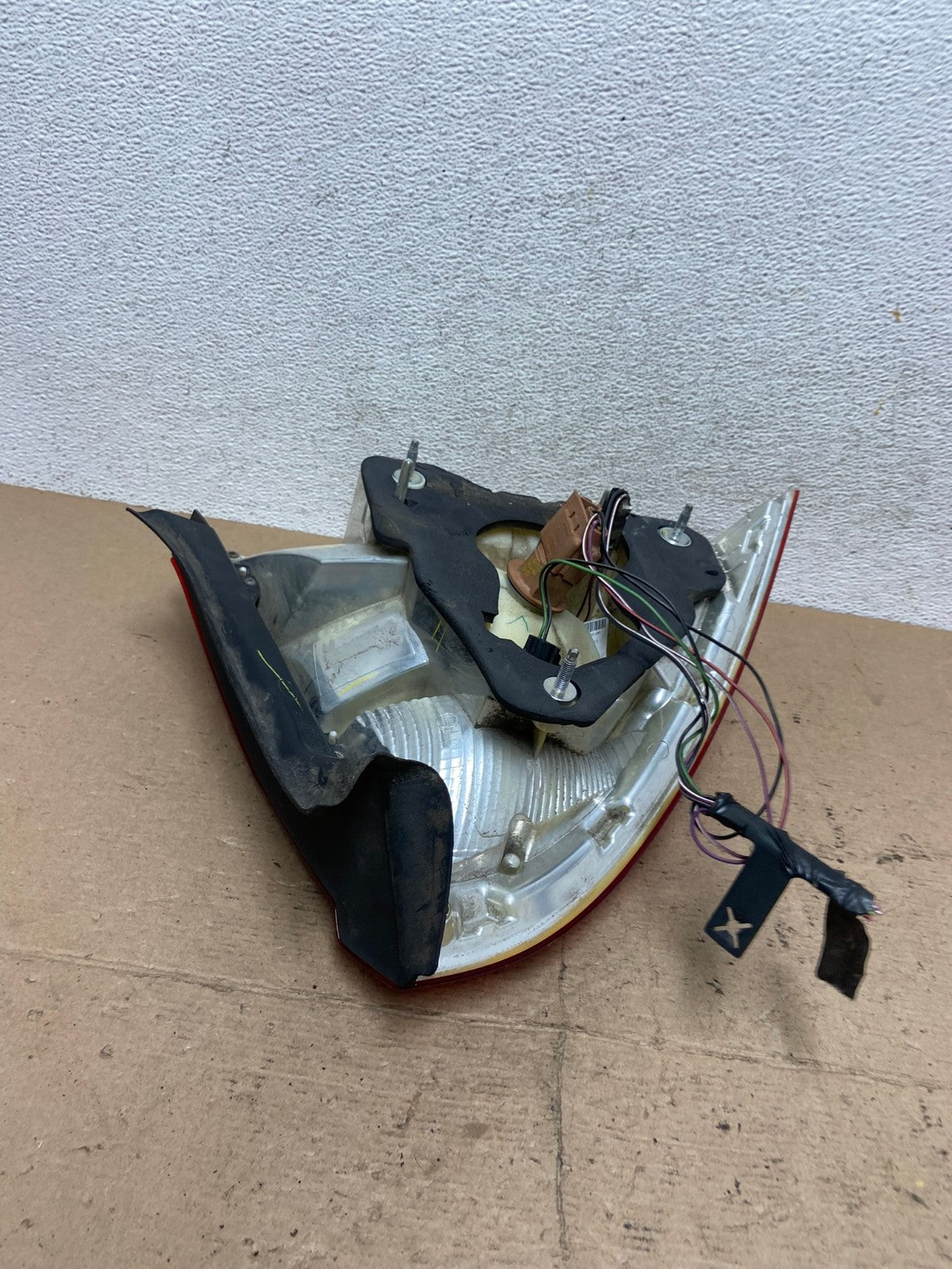 2010 2011 2012 Ford Fusion Right Passenger Side Tail Light AF5127 LK5