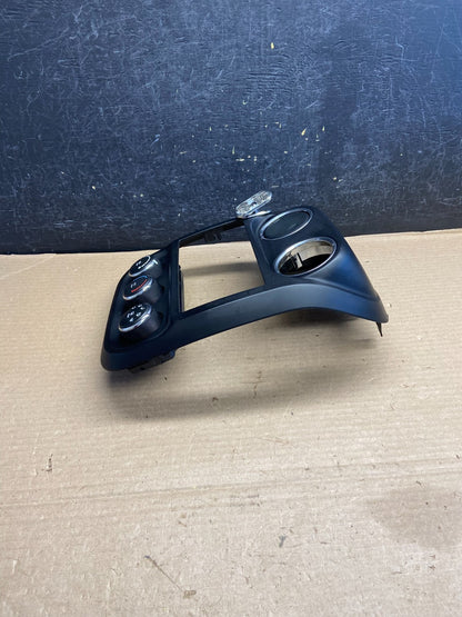 2011 to 2017 Jeep Compass Dash Climate Temperature Control Radio Bezel AH1577 DG2