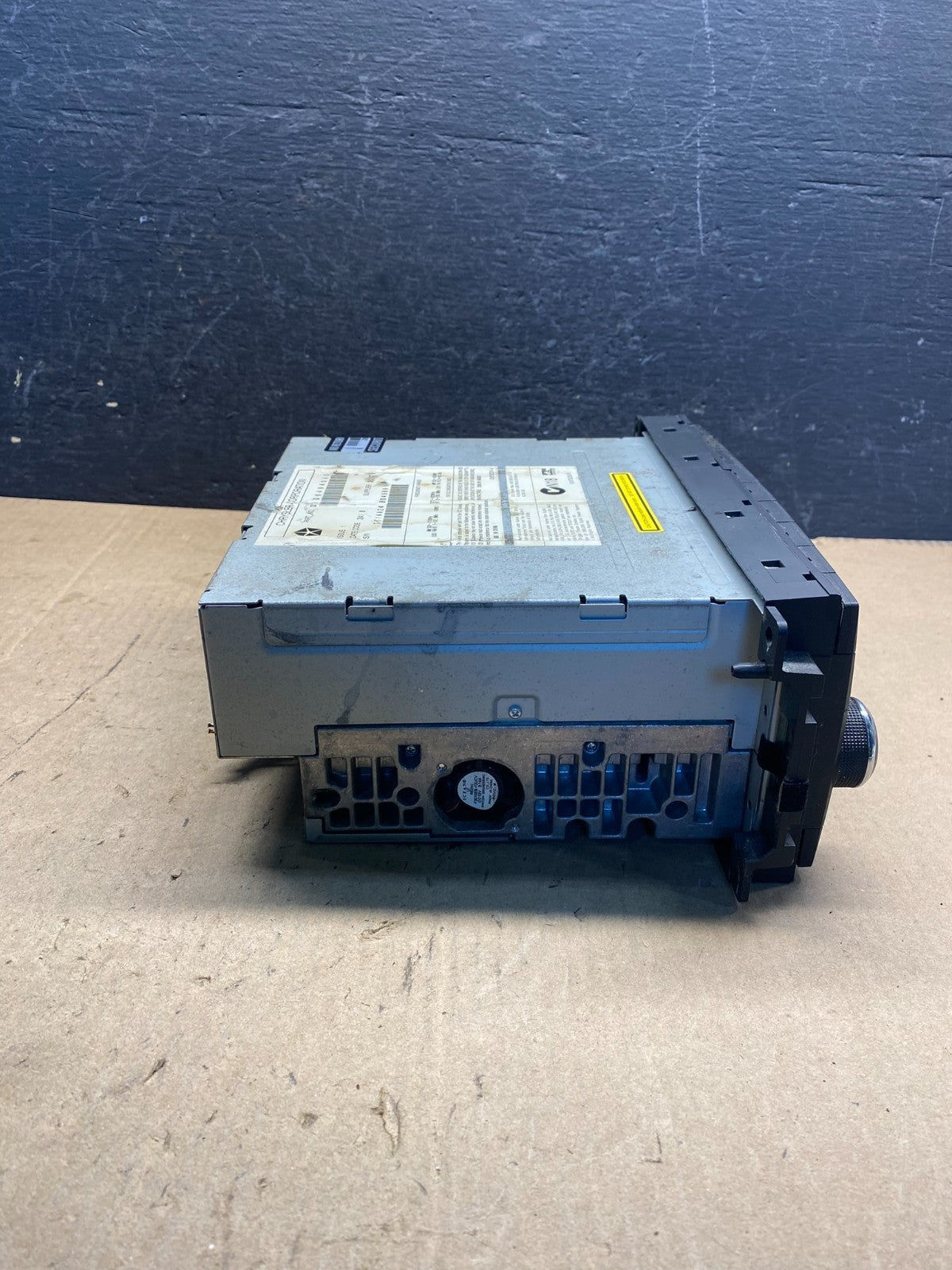 2007-2012 Chrysler Dodge Jeep Ram Radio CD MP3 AUX Receiver AE7813 DW2
