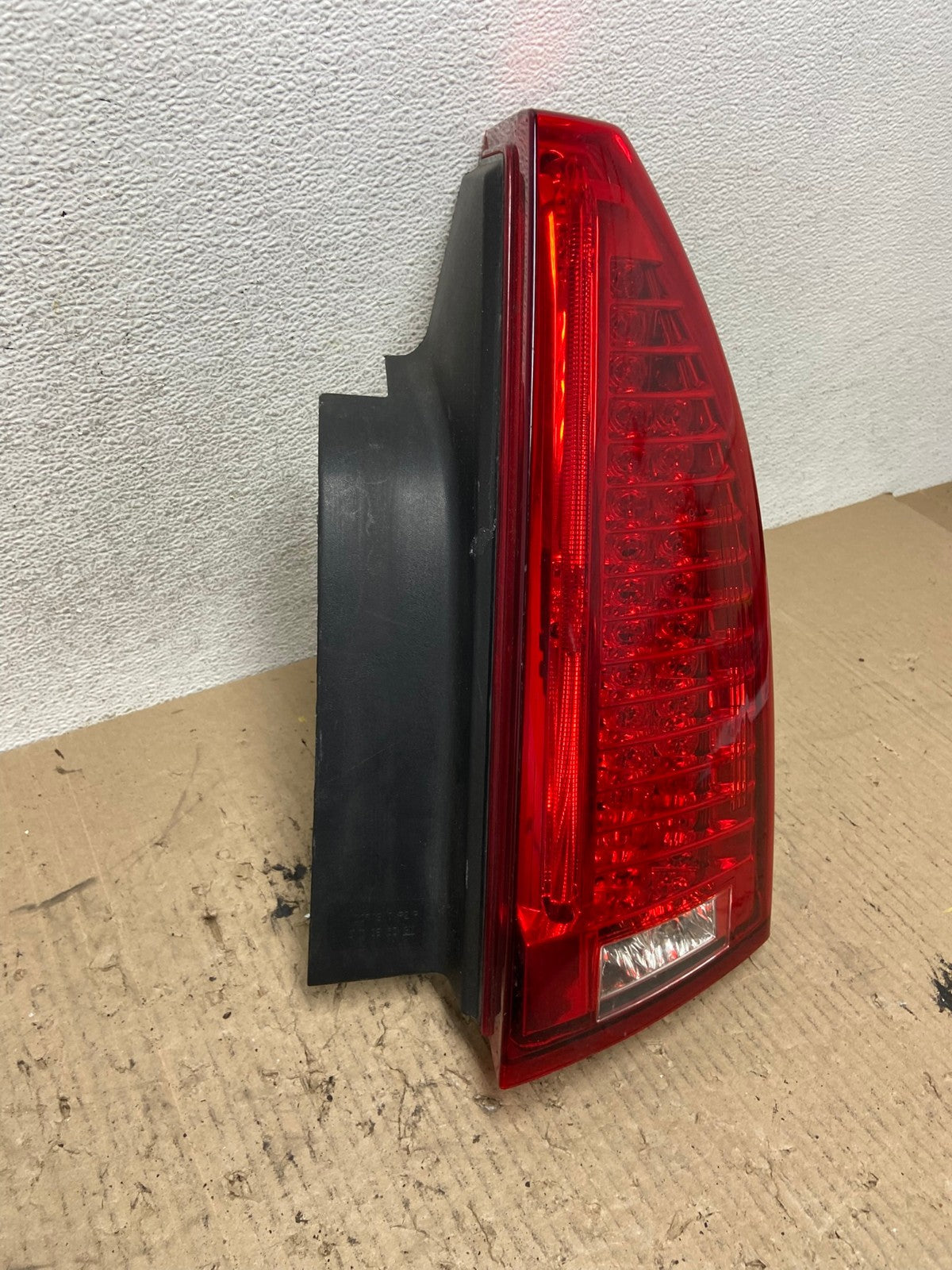 2008 to 2013 Cadillac CTS Right Passenger Side Led Side Tail light AF6054 LK2