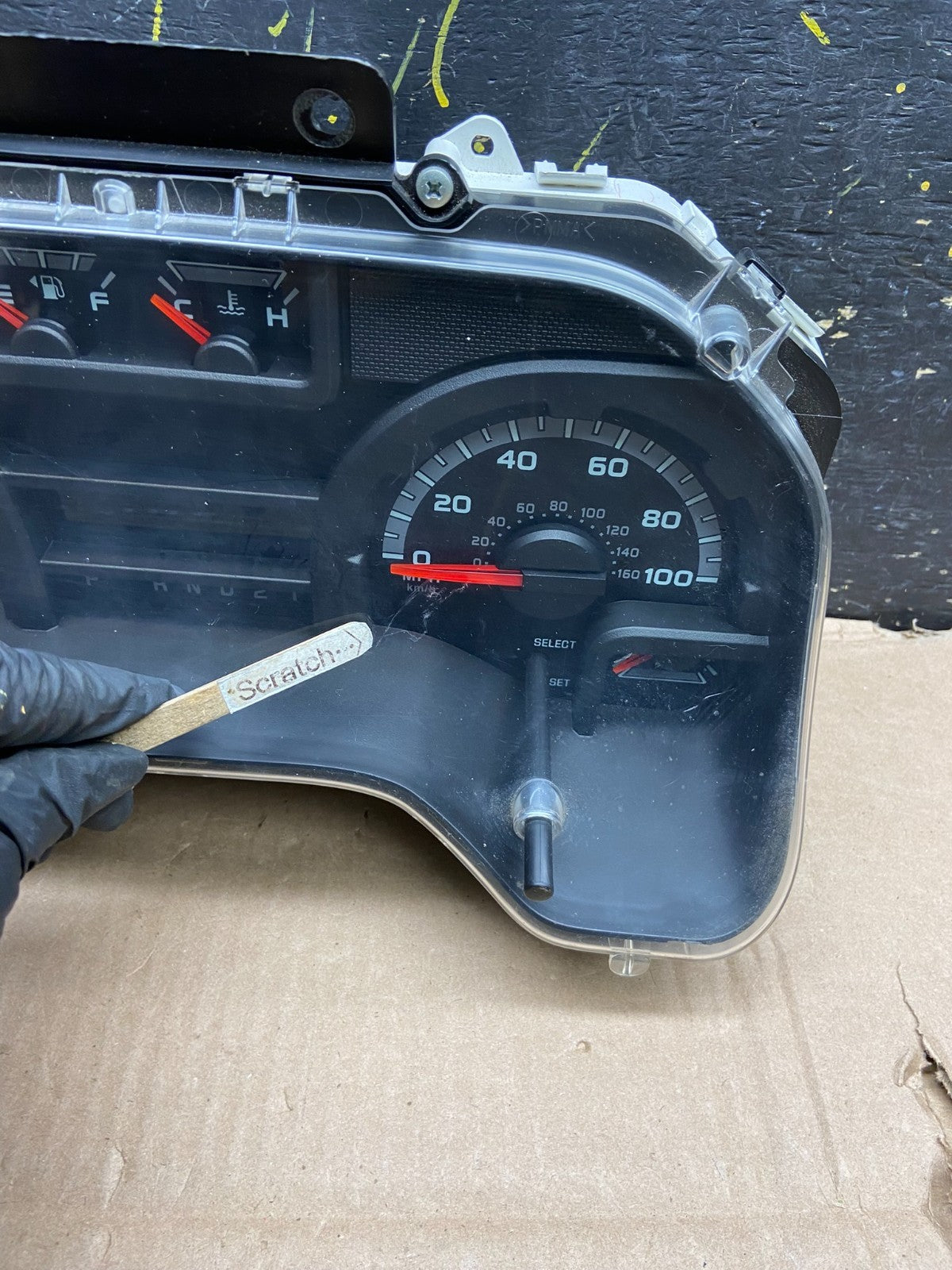 2011 Ford E150 VAN Gauge Speedometer Cluster OEM Y2485 DG1