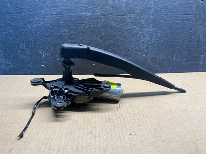 2013 to 2019 Ford Escape Rear Windshield Wiper Motor AG9658 DG1