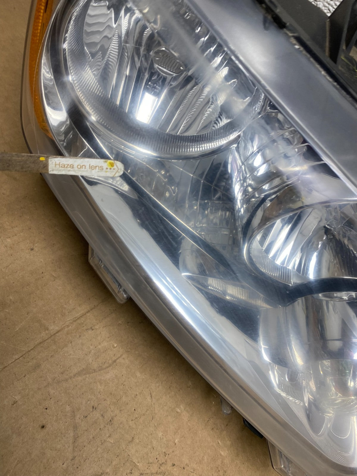 2011-2013 Jeep Grand Cherokee Left+Right Halogen Headlights W8417 DW6