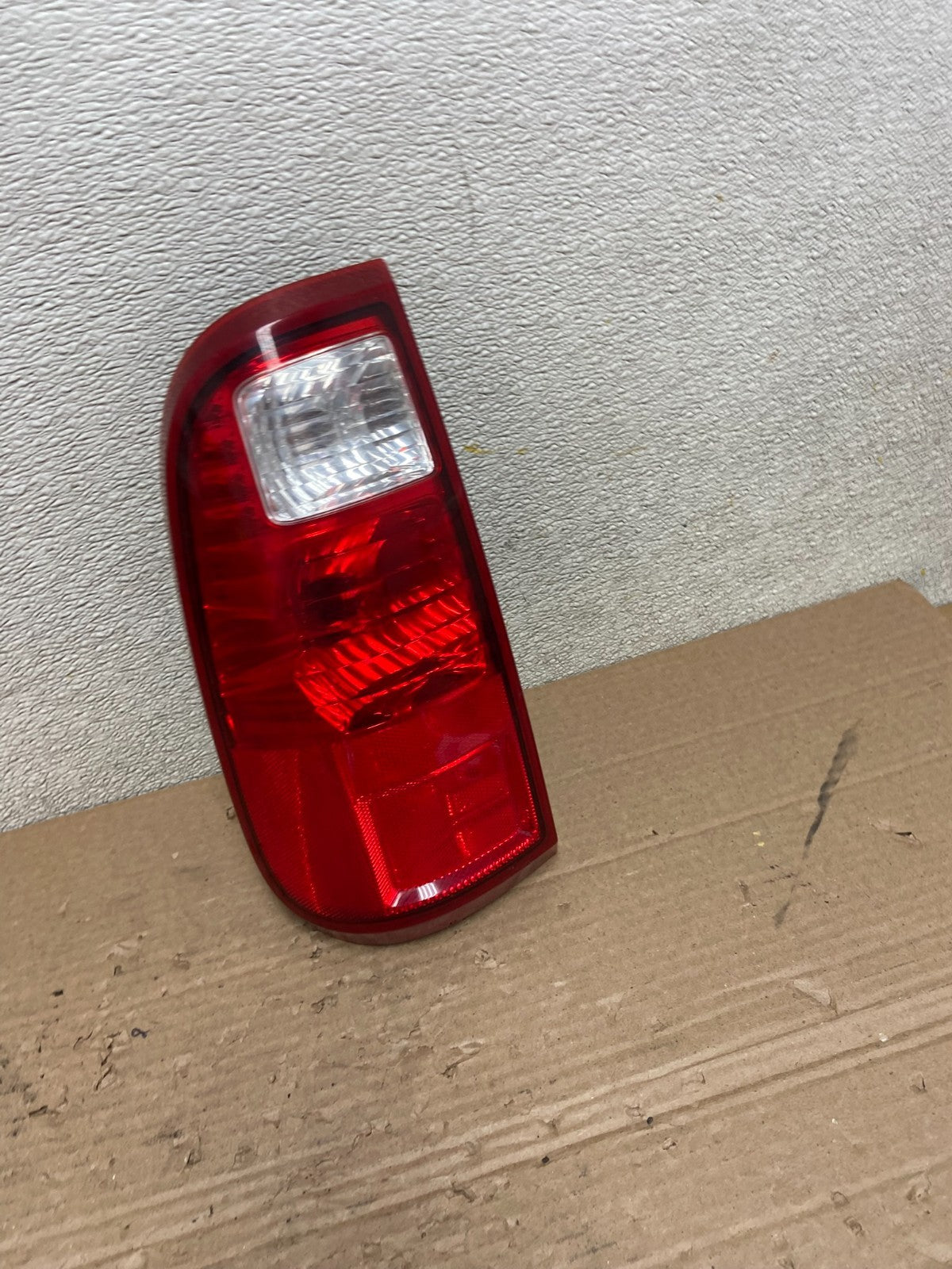 2008 to 2016 Ford F-250 F250 Left Driver LH Side Tail Light Oem AB1193 LK2