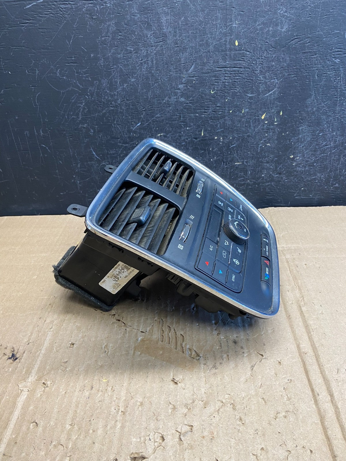 2011-2016 Dodge Grand Caravan Temperature Climate Control AC Heater ae1857 DG1
