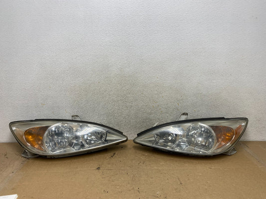 2002 2003 2004 Toyota Camry Left+Right Set Side Halogen Headlights AH8068 DW0