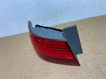 2009 to 2010 Hyundai Sonata Left Driver Lh Side Tail Light AD1277 LK1