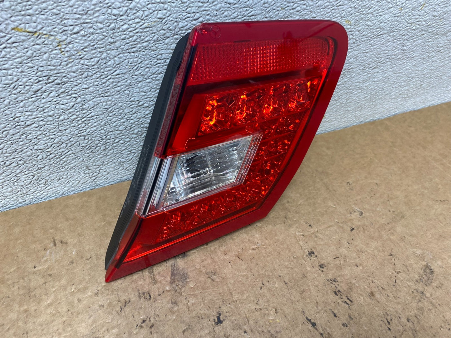 2010 to 2013 Mercedes E-Class Coupe Right Passenger Inner Tail Light S9283 DW2