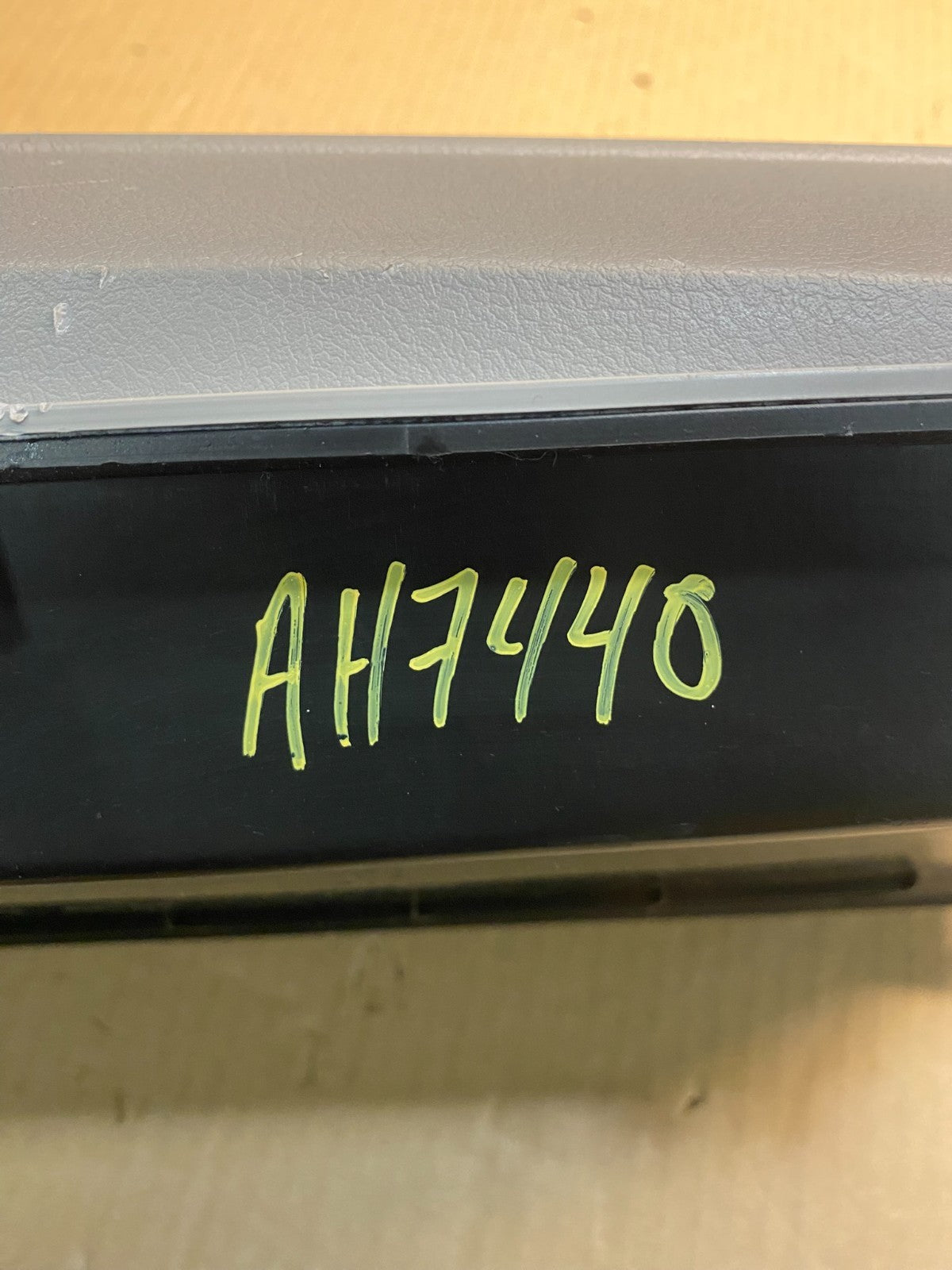 2007-2011 Toyota Camry Glove Box Compartment AH7440 DG8