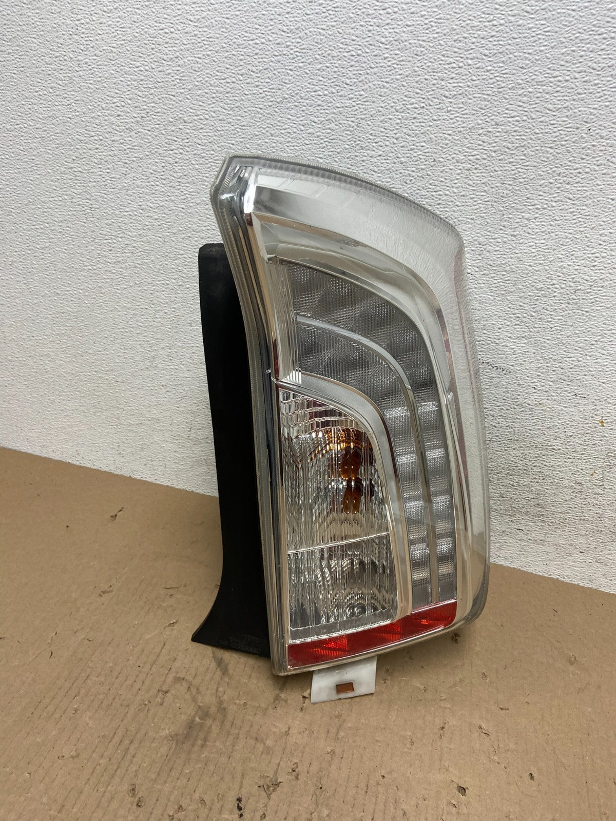 2012 to 2015 Toyota Prius Tail Light Right Passenger RH Side AE7346 DW0
