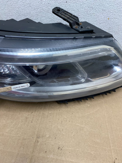 2014 to 2015 Kia Sorento Right Passenger RH Headlight Halogen AE4911 DW4
