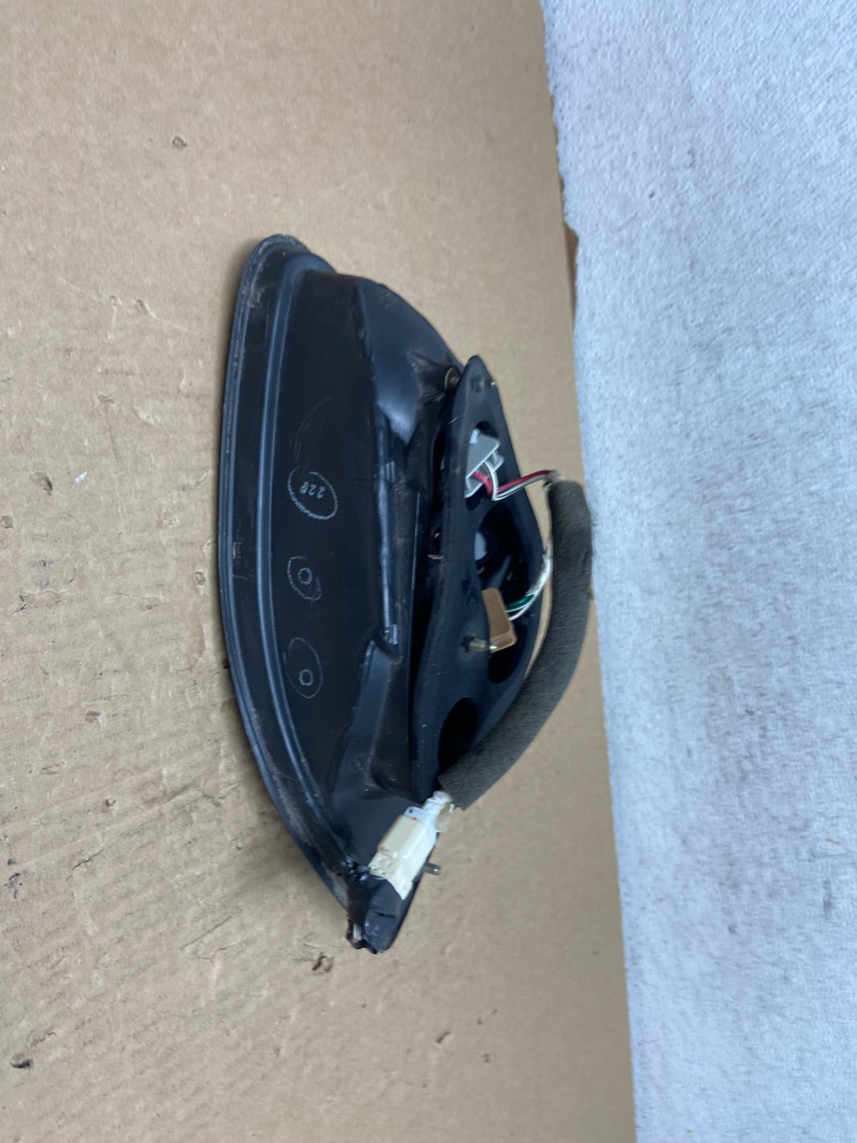 2000-2003 Lexus RX300 Right Passenger Side Rear Inner Tail Light AF7395 LK4