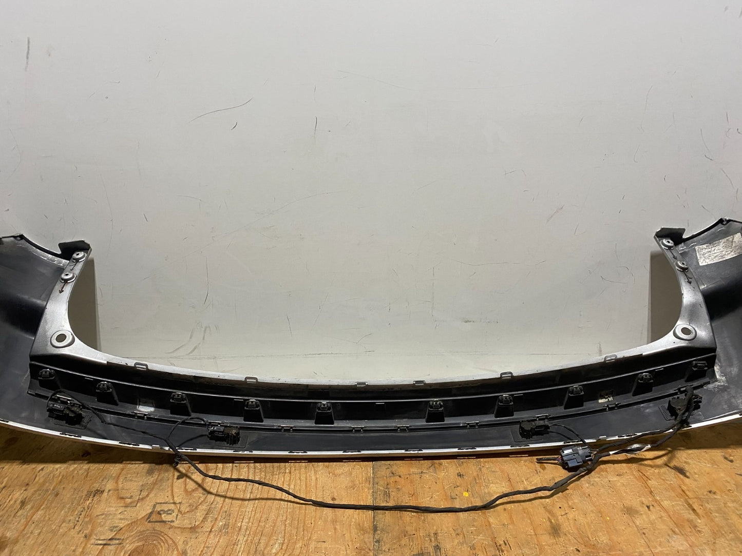 2013 to 2016 GMC Acadia Rear Upper Bumper Cover R17448