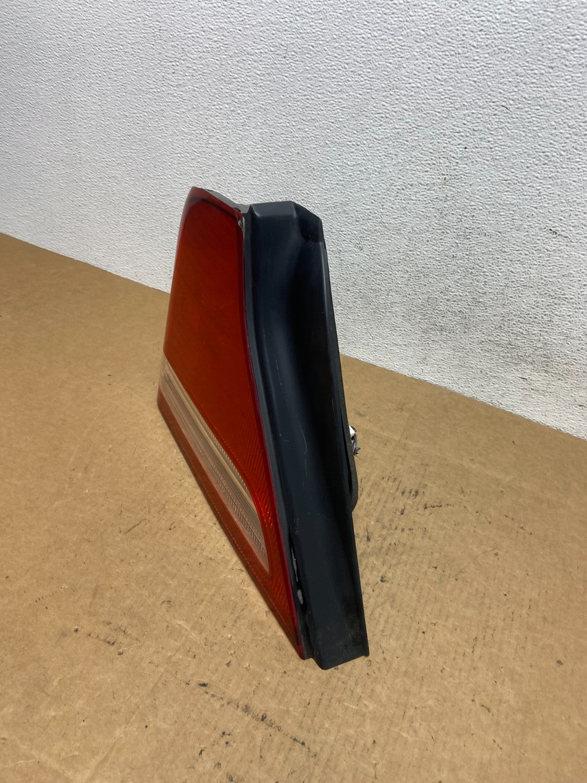 2004 to 2006 Suzuki Verona Left Driver Side Tail Light AD4691 DG1