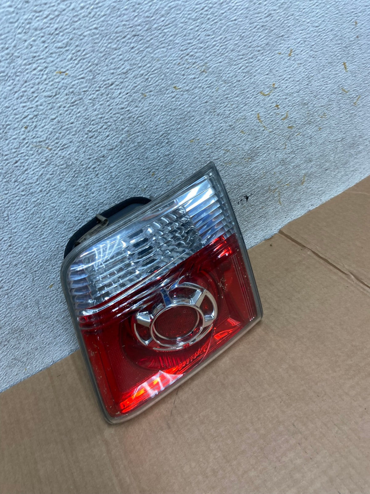 2007 to 2012 GMC Acadia Right Passenger Rh Hatch Tail Light Inner AI3738 LK2