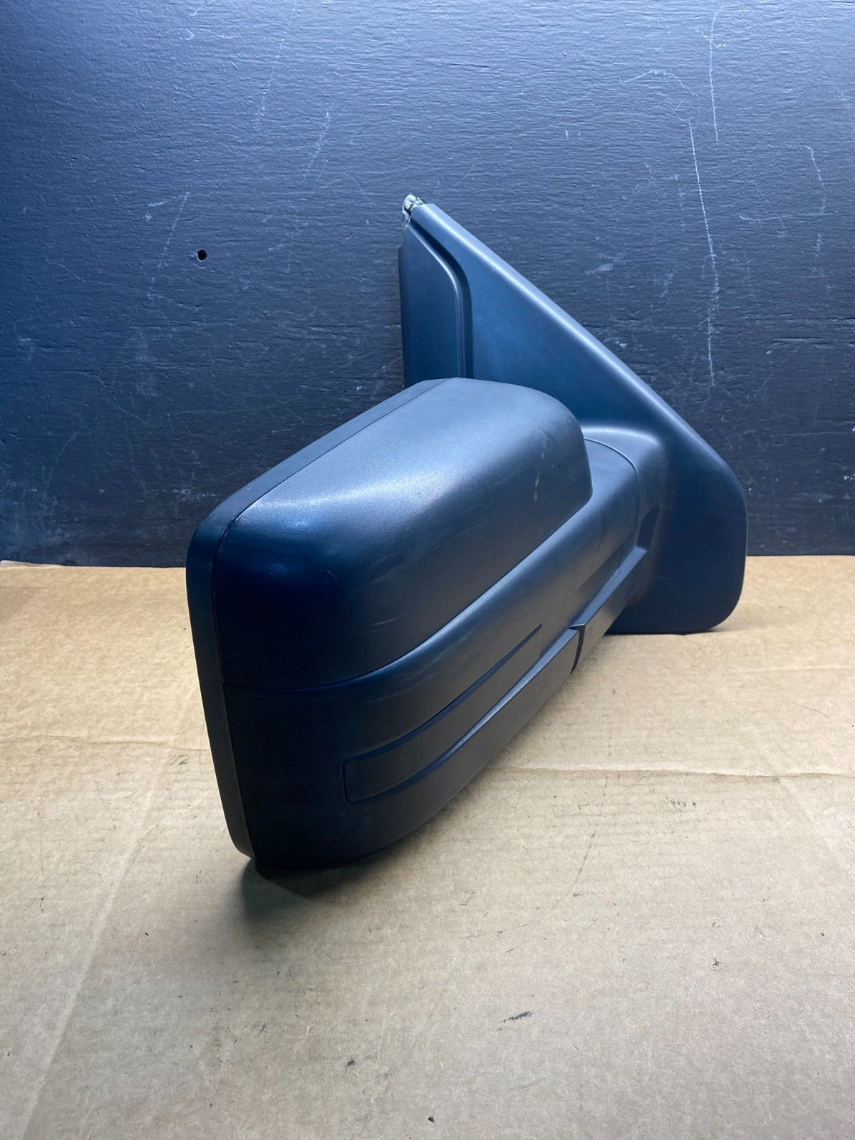 2007 to 2014 Ford F150 Right Passenger View Door Mirror AD6749 DG1