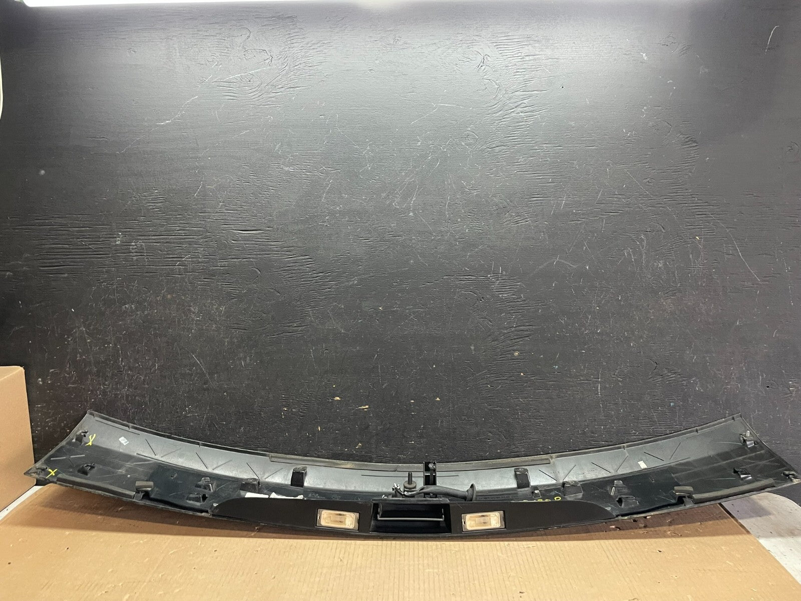 2011-2018 Dodge Grand Caravan Rear Tail Gate Trim Molding Panel OEM L9219 DG8